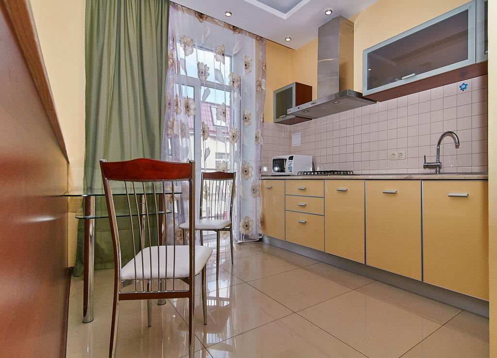 Inn Home Apartments In Kiev Center Экстерьер фото