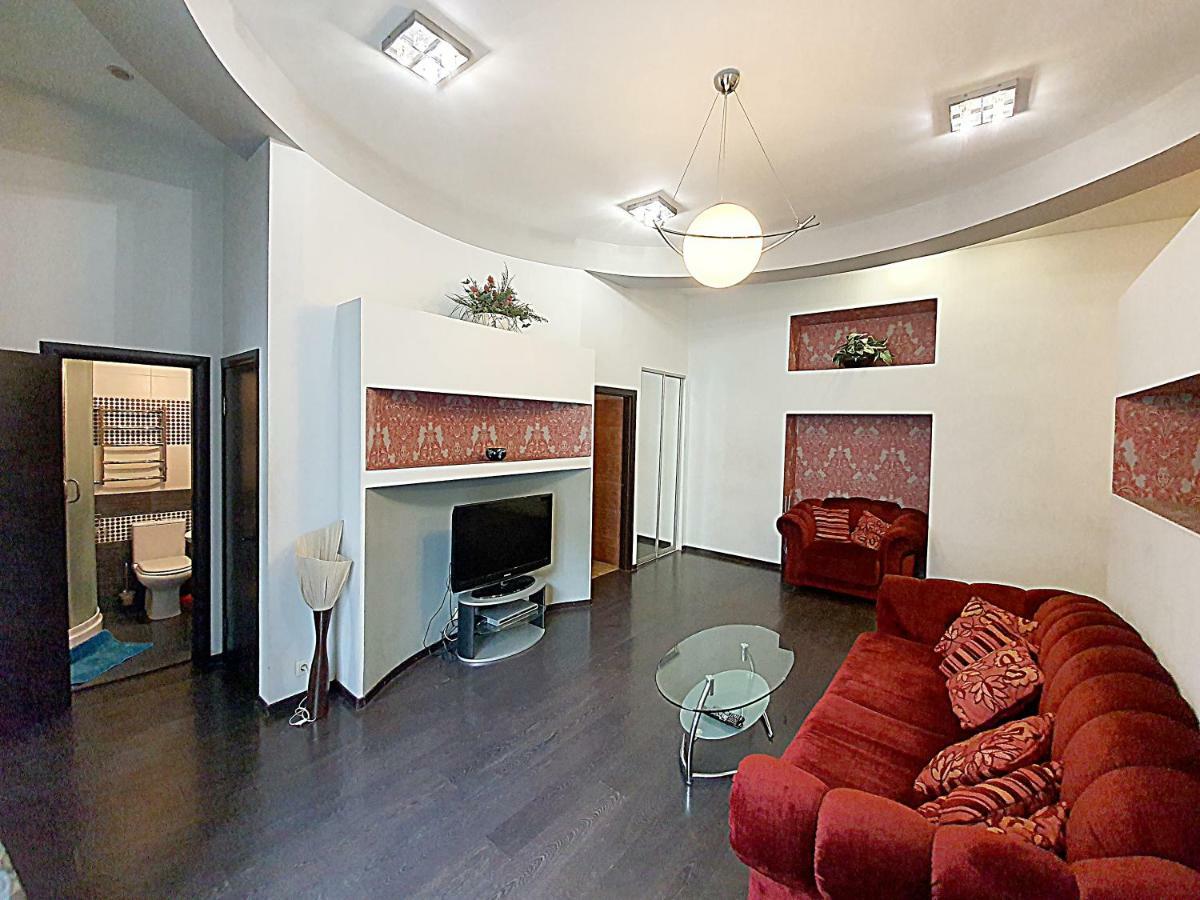 Inn Home Apartments In Kiev Center Экстерьер фото