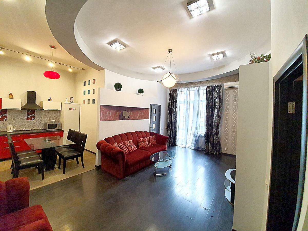 Inn Home Apartments In Kiev Center Экстерьер фото
